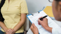 O que fazer quando o empregado não comparece para realizar o exame médico demissional?