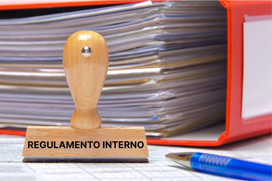 Regulamento interno: a coluna vertebral da governança corporativa