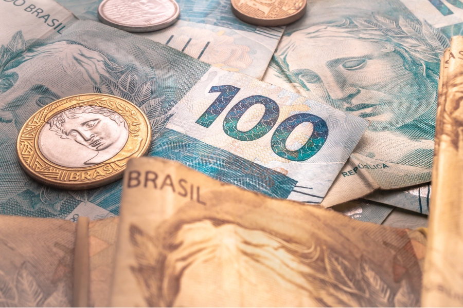 Prêmio pago por anos vira salário?
